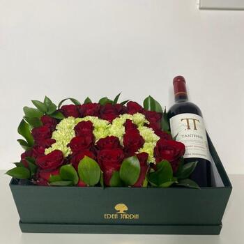 imagem kit de rosas personalizado com letra