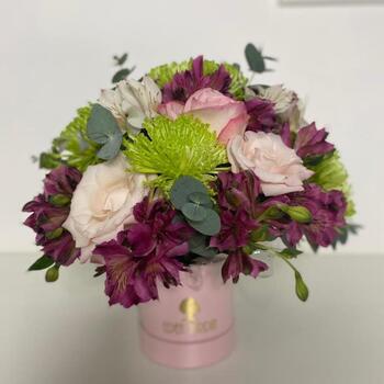 imagem Small Flower Box - Pink com mix de flores rosas, marsala e verde